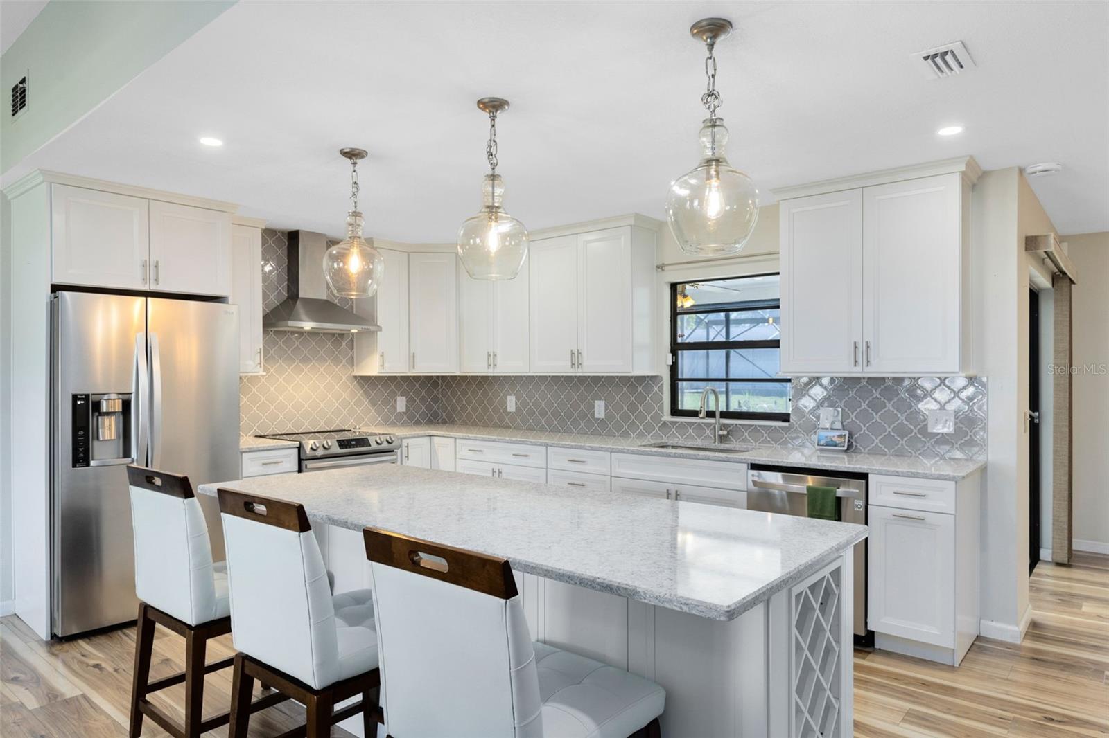 Image 4 of 29 For 1931 Aster Drive