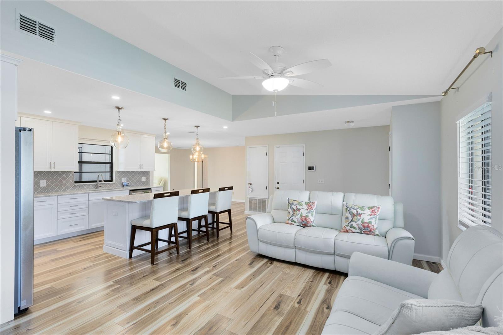 Image 9 of 29 For 1931 Aster Drive