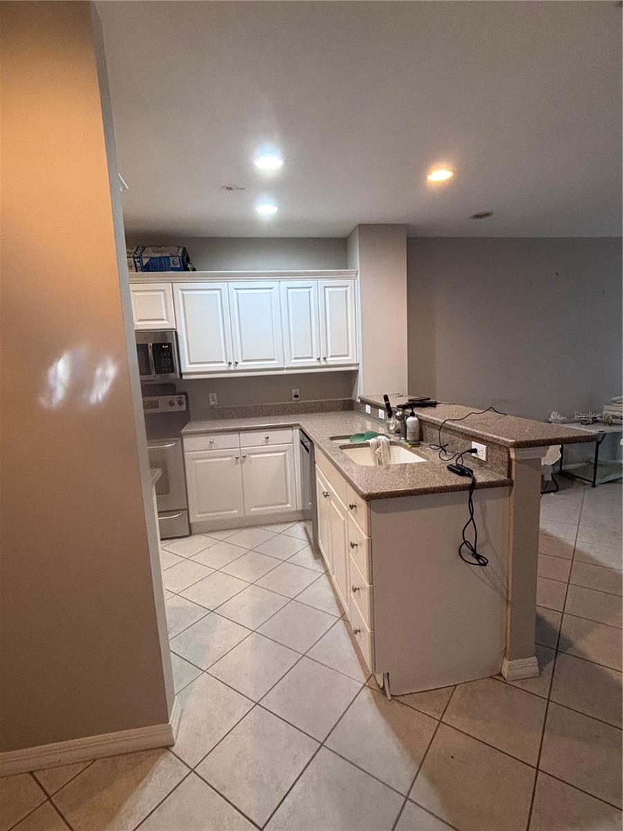 Image 10 of 10 For 5638 Simonton