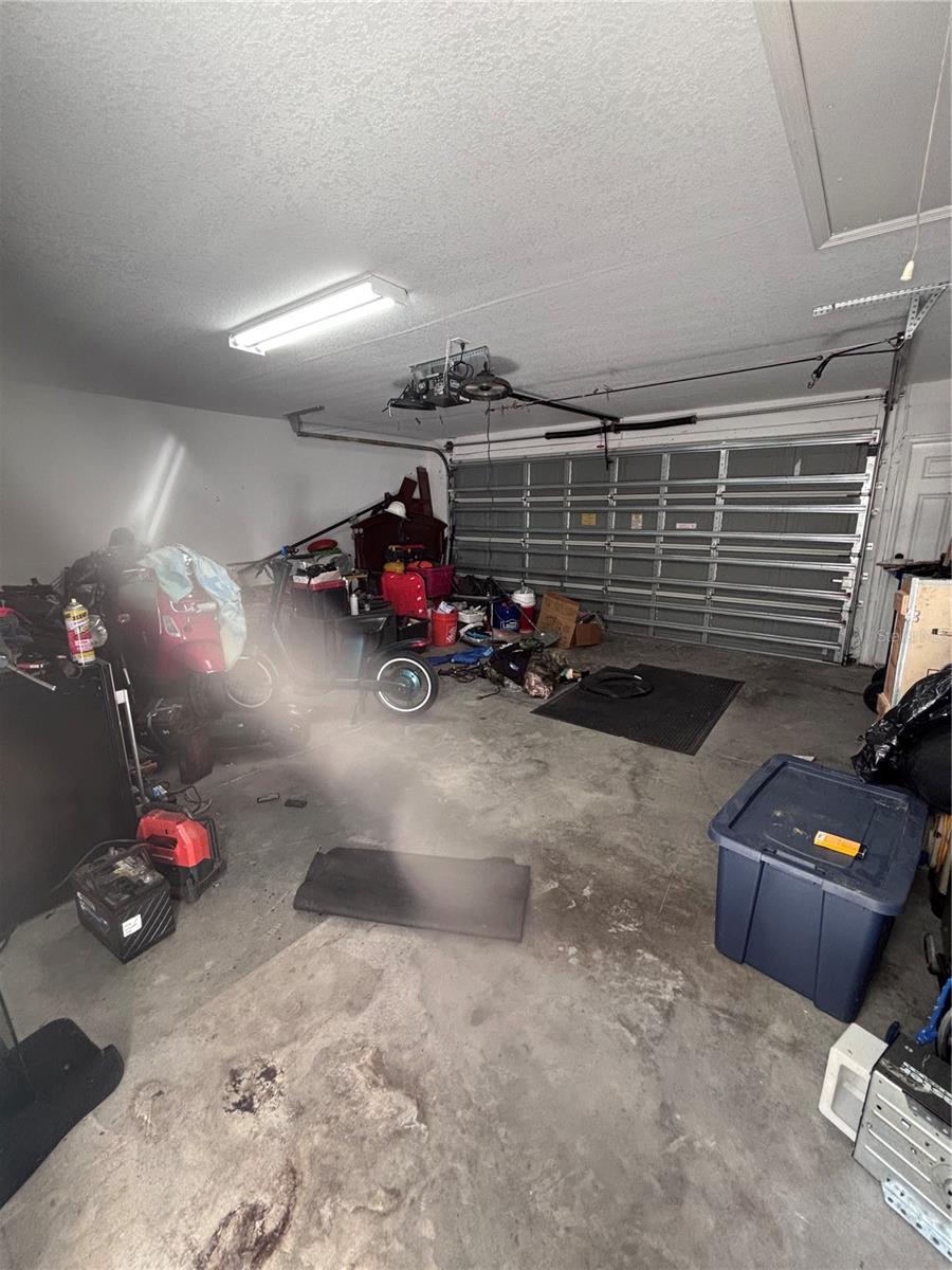 Image 9 of 10 For 5638 Simonton