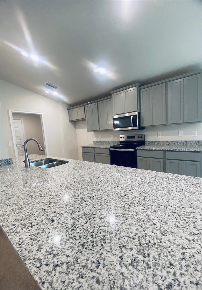 Image 13 of 17 For 4434 Sagefield Drive