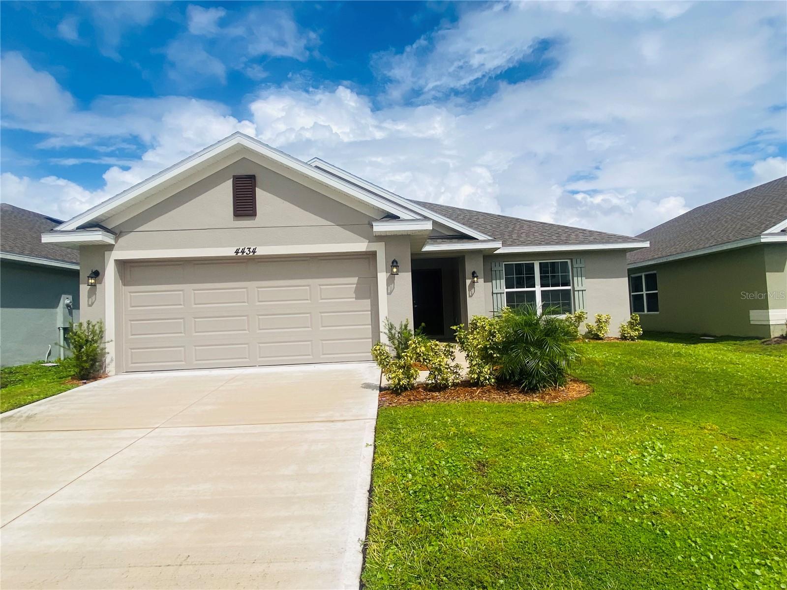 Image 3 of 17 For 4434 Sagefield Drive