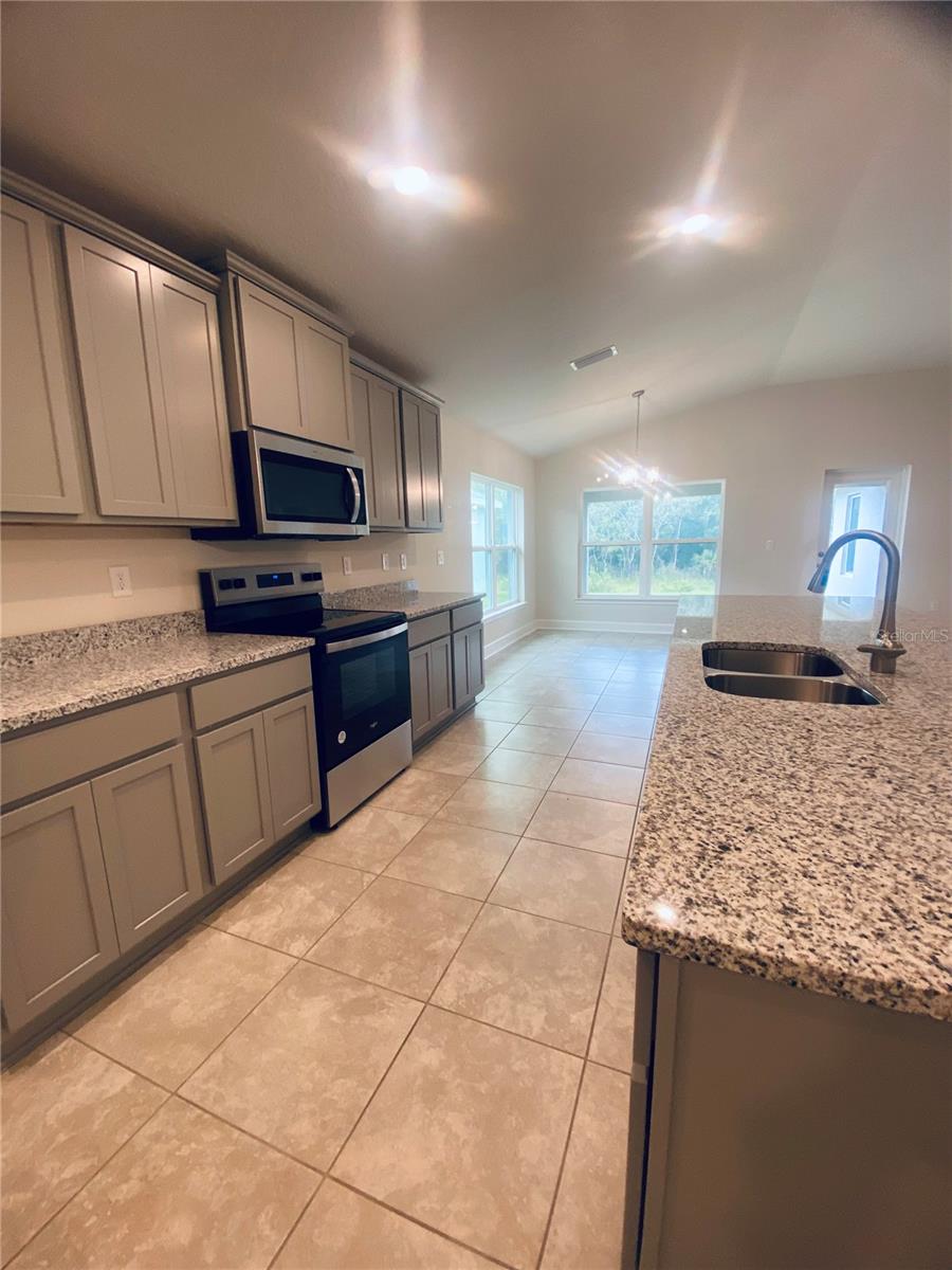 Image 8 of 17 For 4434 Sagefield Drive