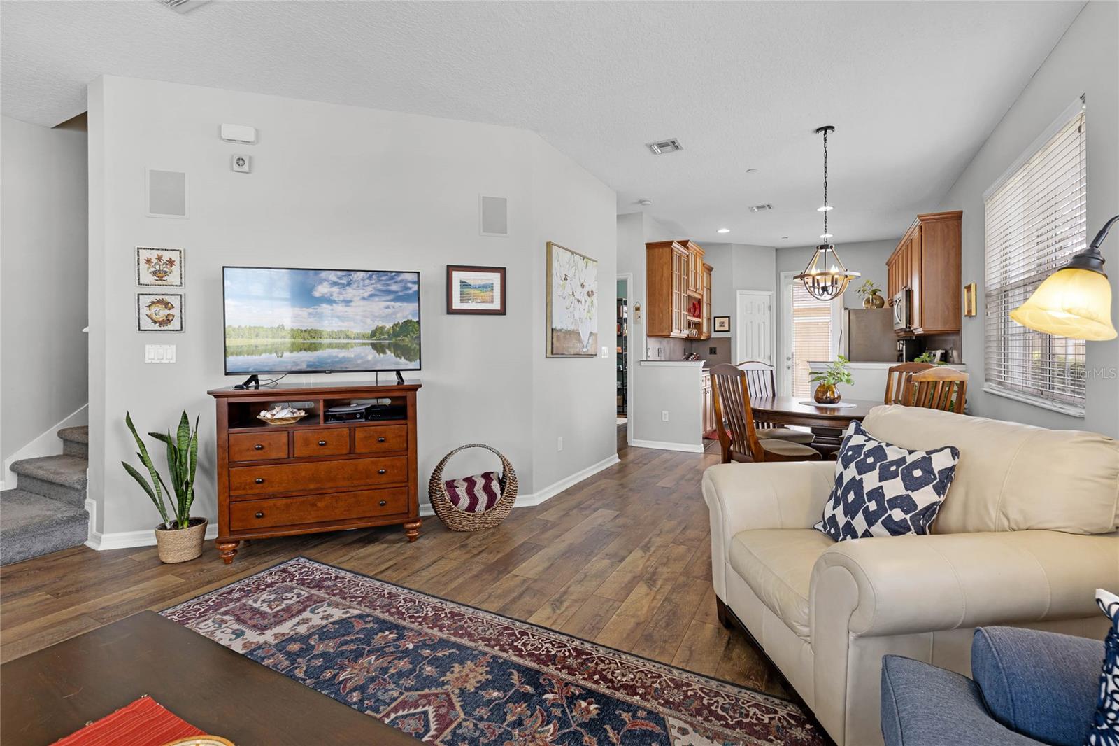 Image 8 of 37 For 9228 Cardinal Meadow Trail