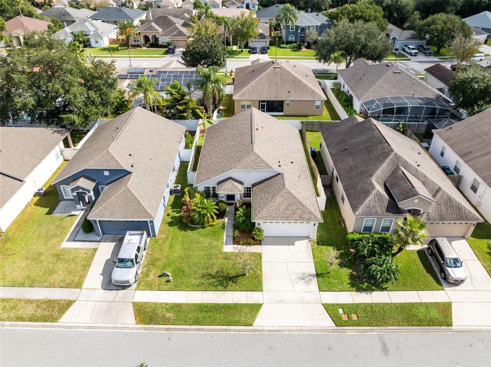 Image 29 of 38 For 975 Cherry Valley Way