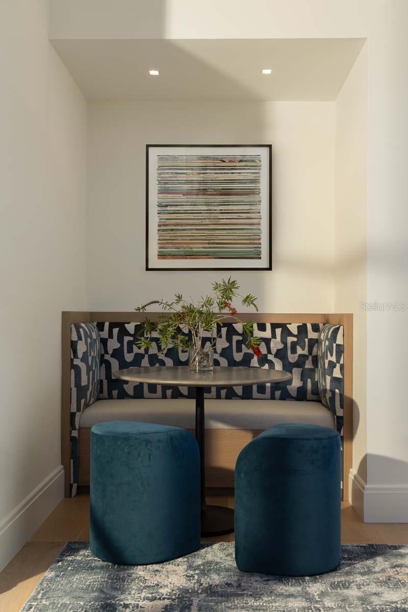 Image 11 of 49 For 10339 Kensington Shore Drive J-202