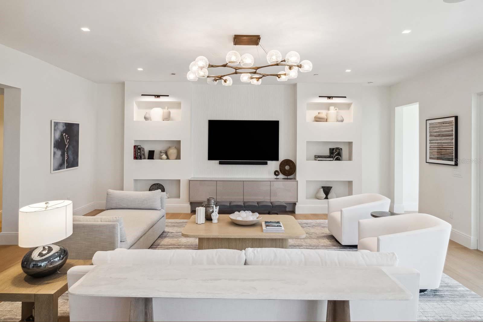 Image 14 of 49 For 10339 Kensington Shore Drive J-202