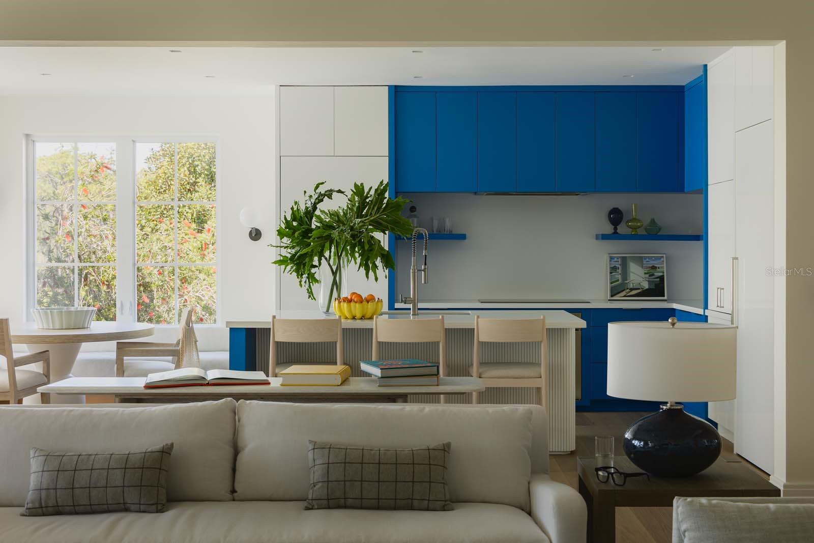Image 17 of 49 For 10339 Kensington Shore Drive J-202