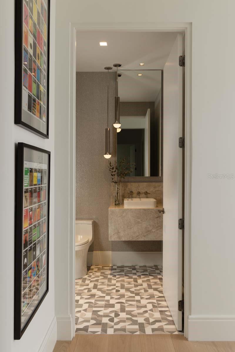 Image 30 of 49 For 10339 Kensington Shore Drive J-202