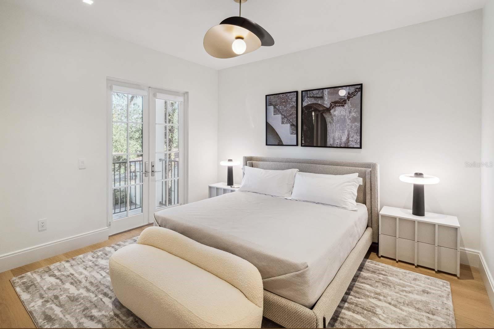 Image 31 of 49 For 10339 Kensington Shore Drive J-202