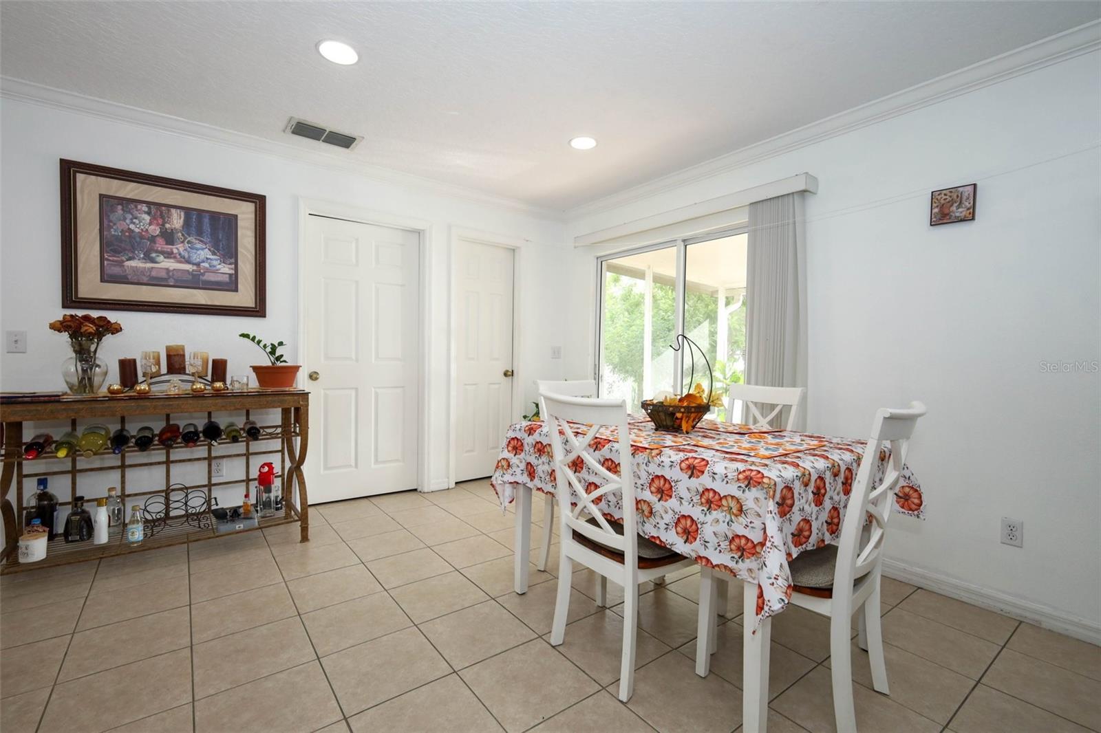 Image 11 of 42 For 763 Sterling Spring Road