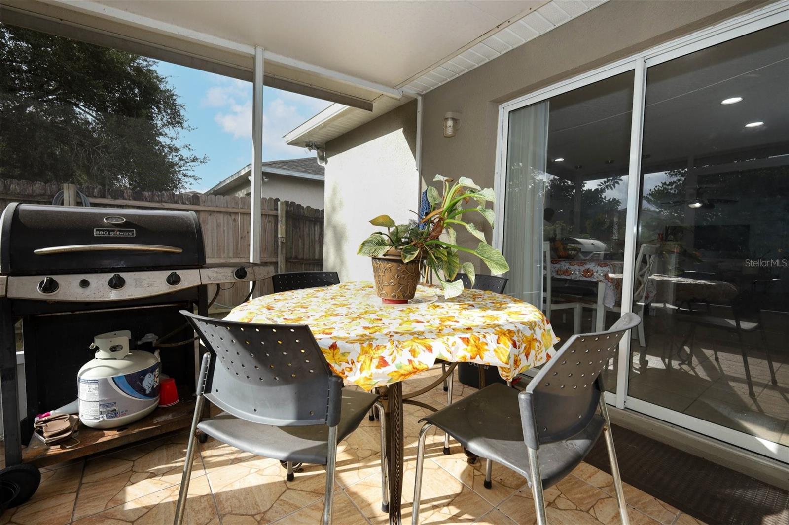 Image 23 of 42 For 763 Sterling Spring Road