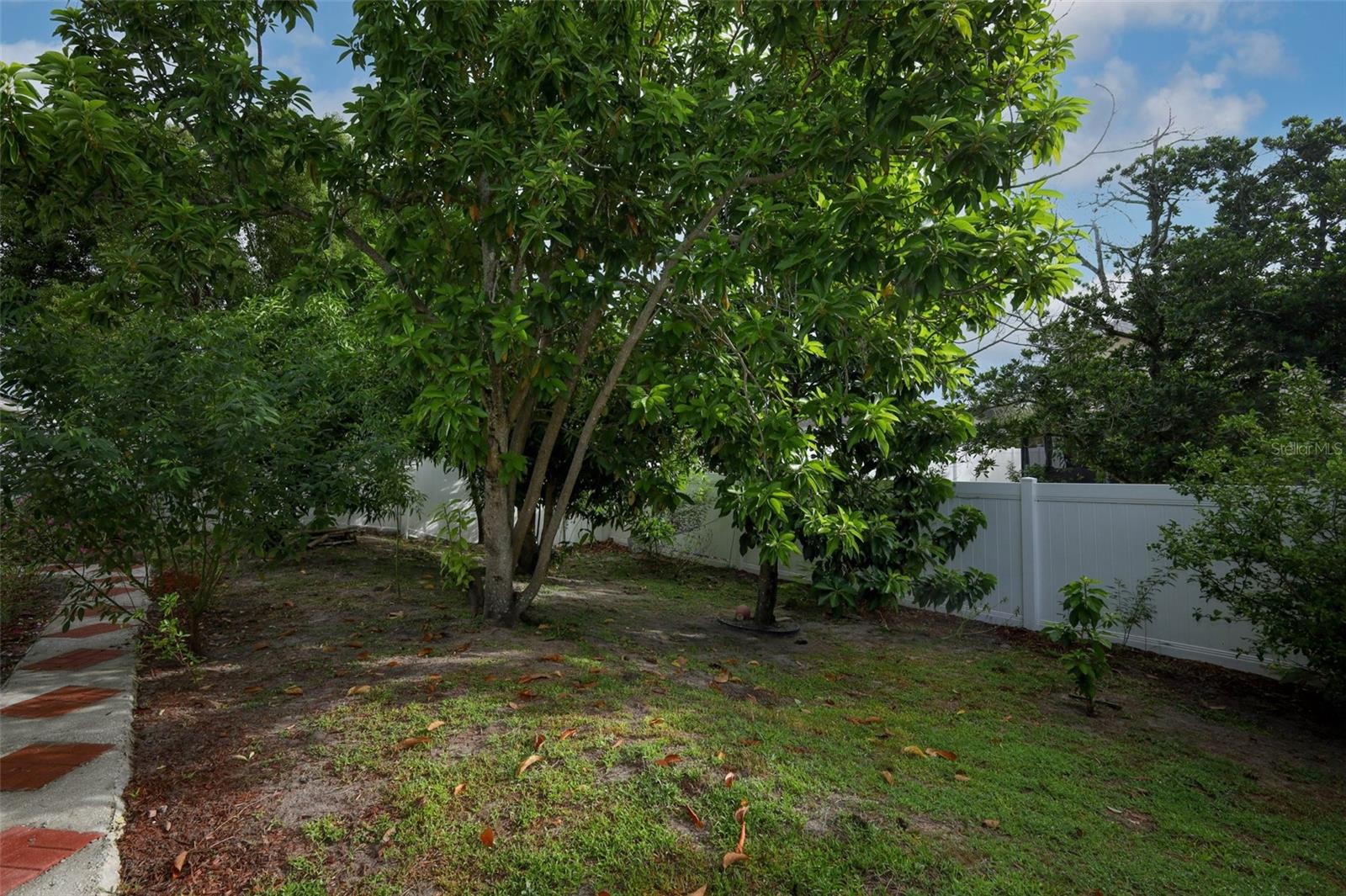 Image 27 of 42 For 763 Sterling Spring Road