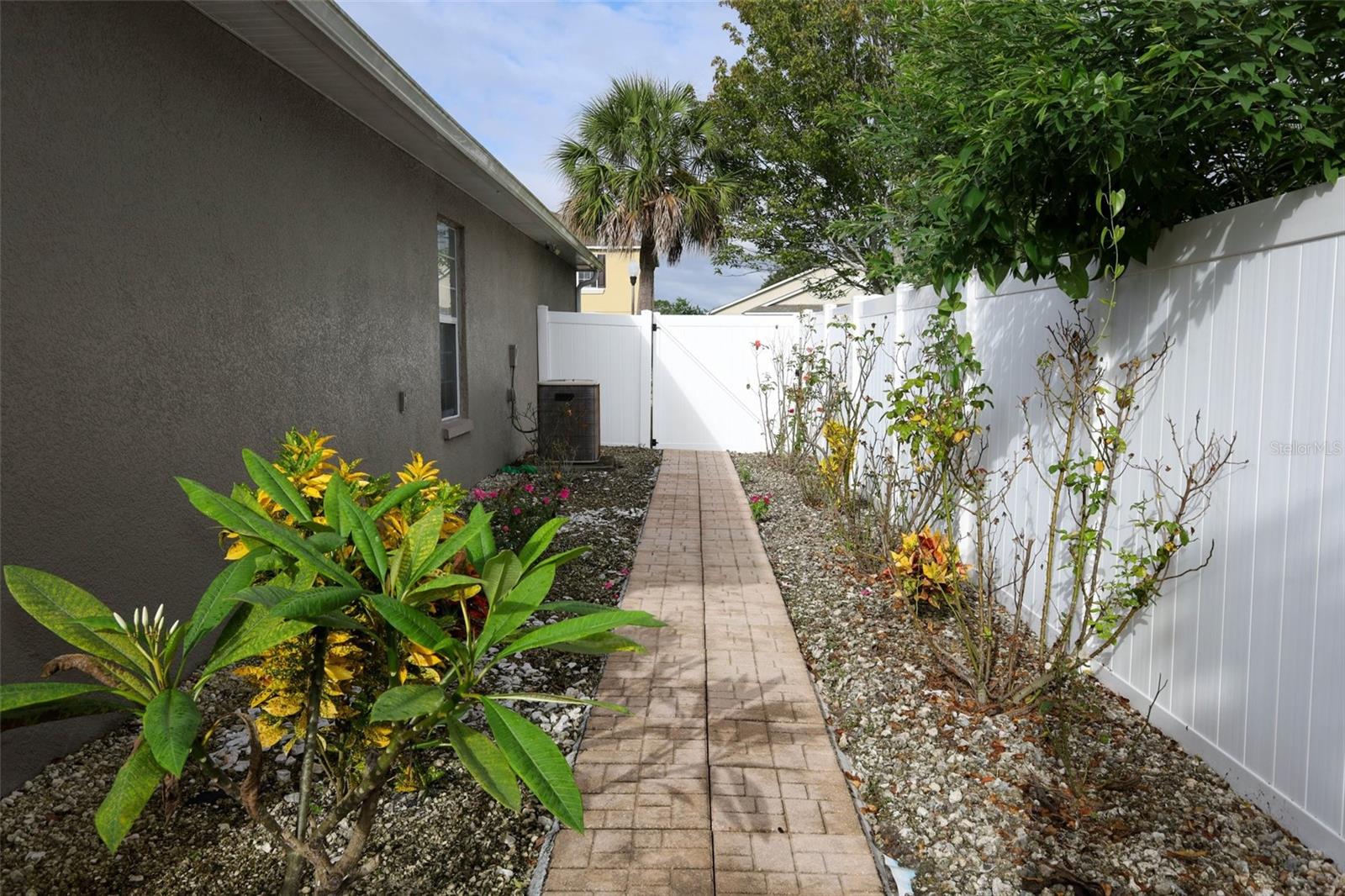 Image 29 of 42 For 763 Sterling Spring Road