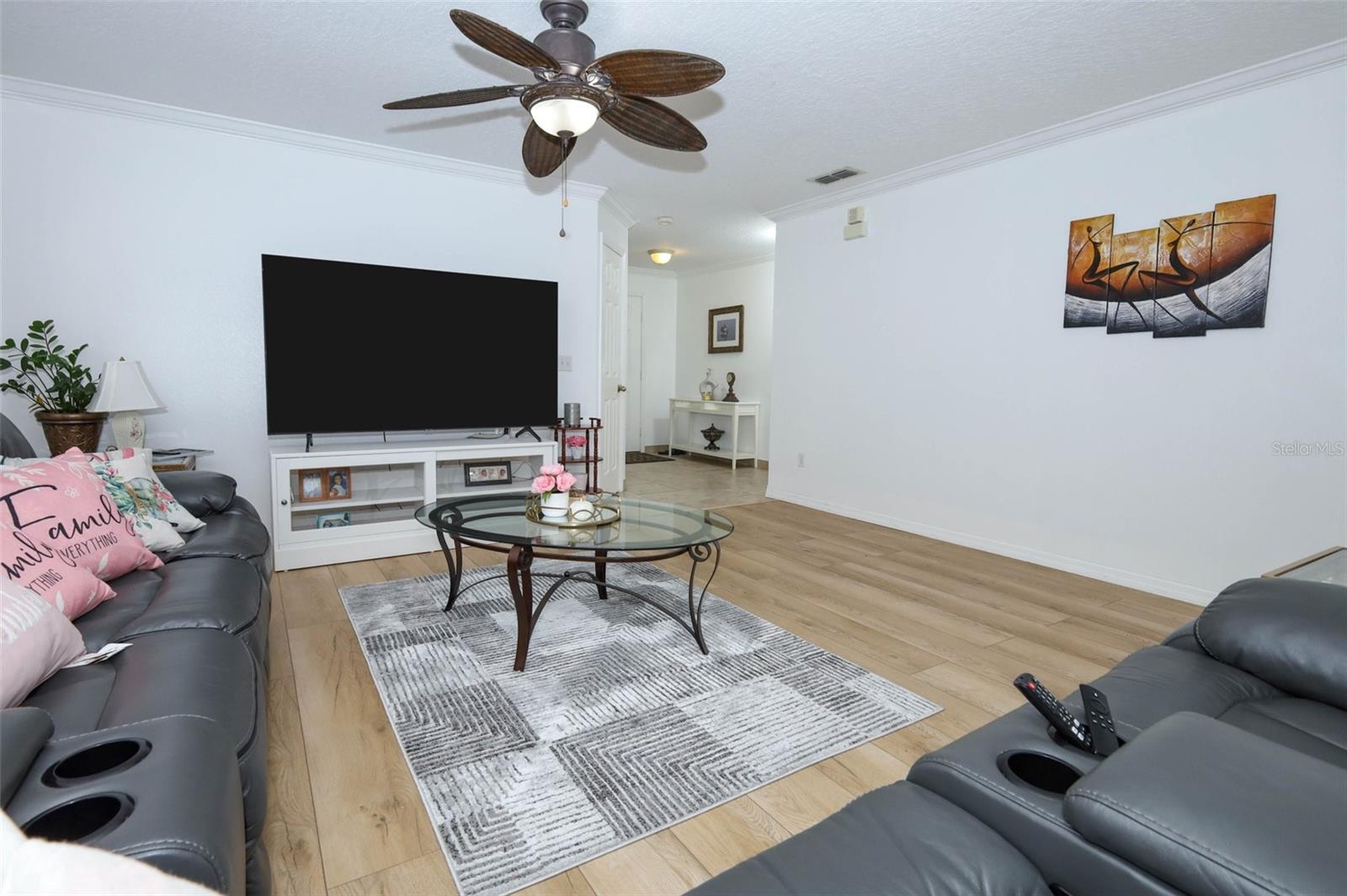 Image 4 of 42 For 763 Sterling Spring Road