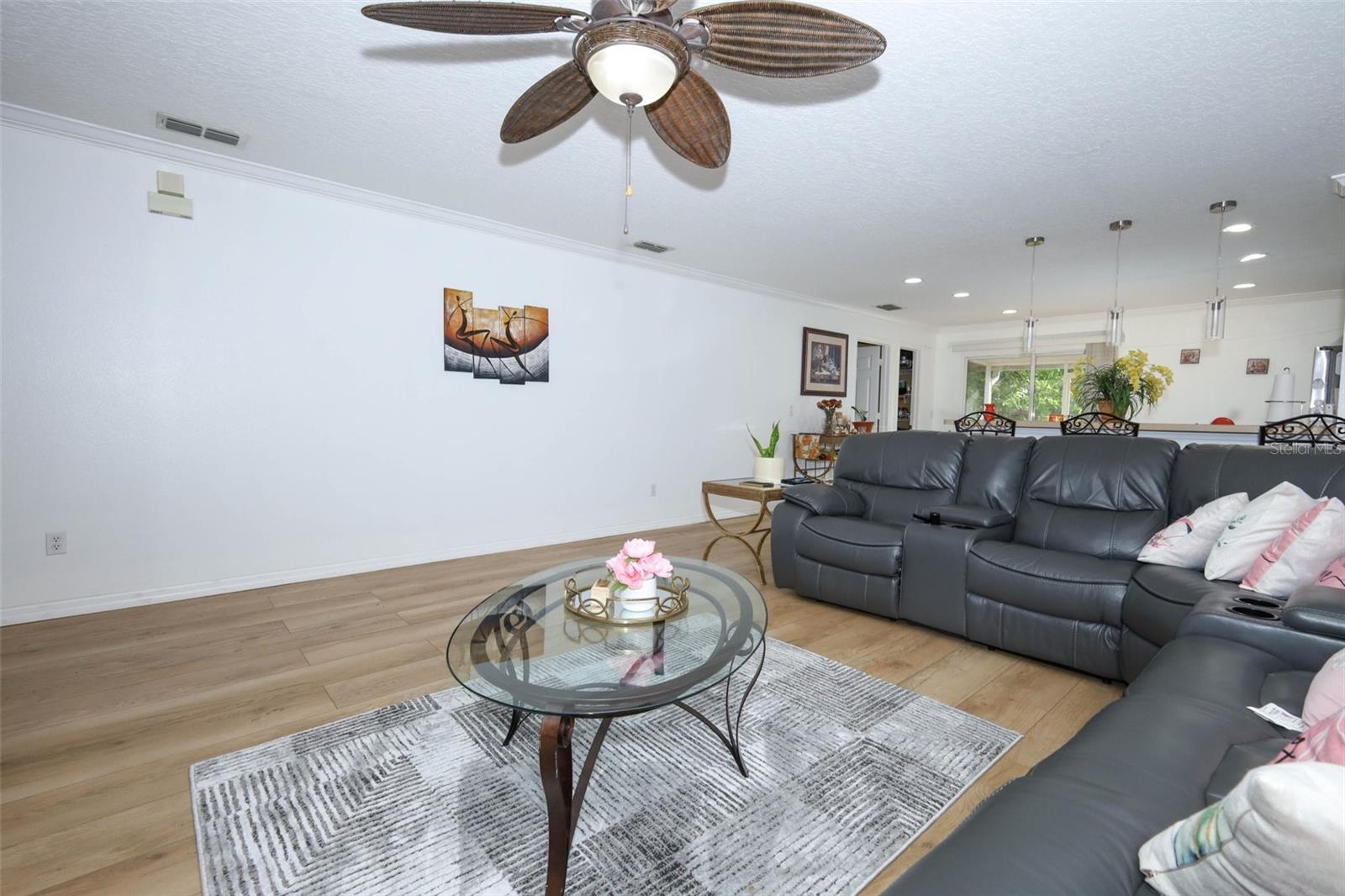 Image 7 of 42 For 763 Sterling Spring Road