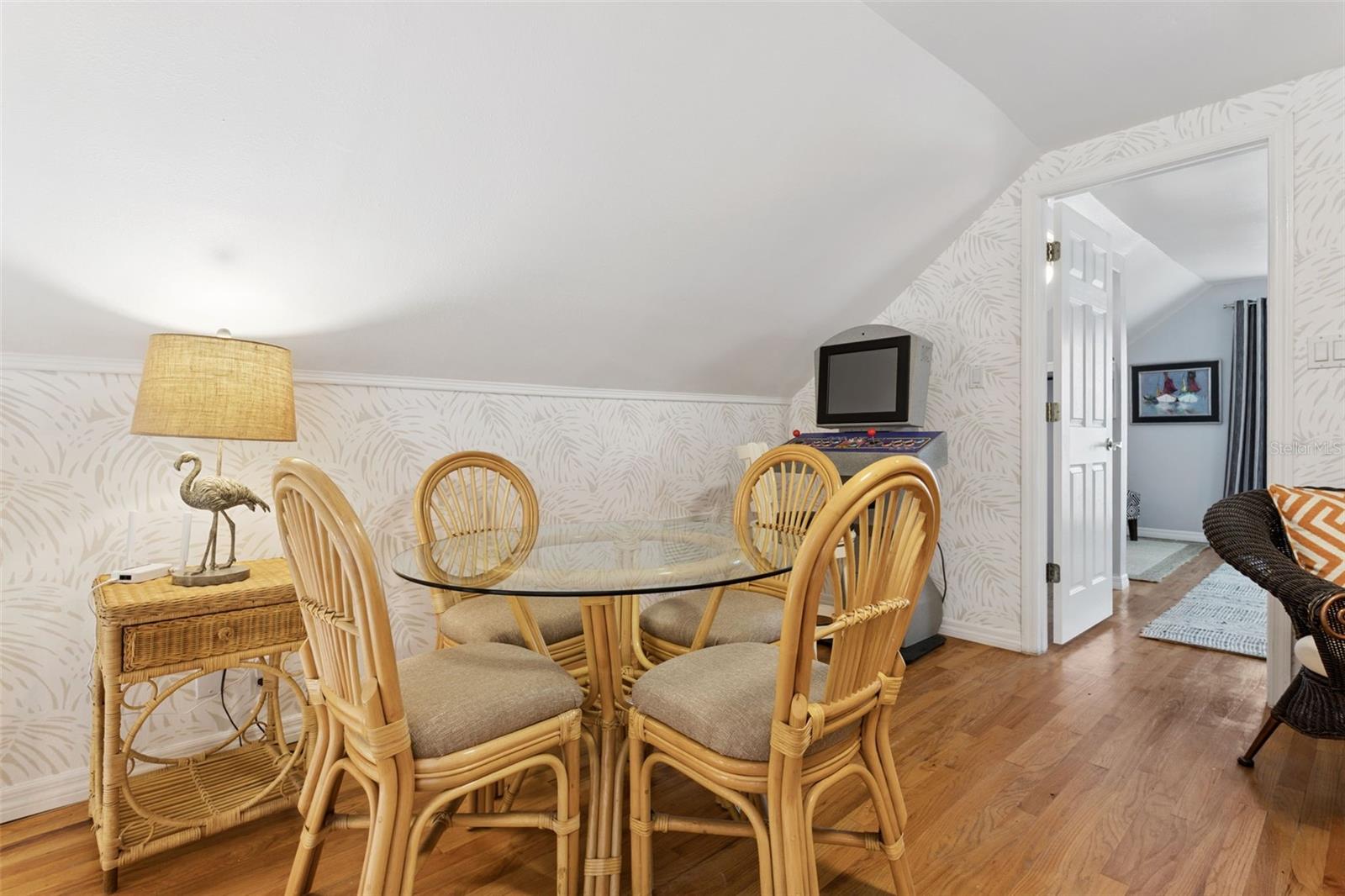 Image 10 of 65 For 7051 Sadler Road
