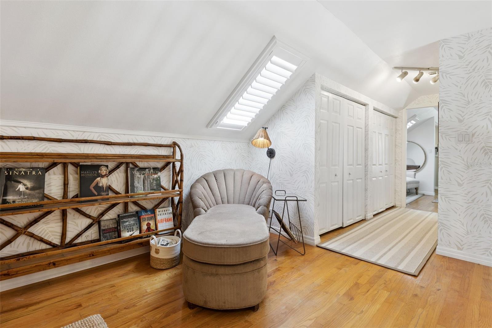 Image 8 of 65 For 7051 Sadler Road