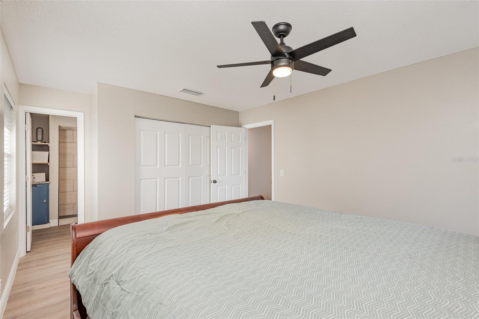 Image 16 of 36 For 32 St Andrews Drive