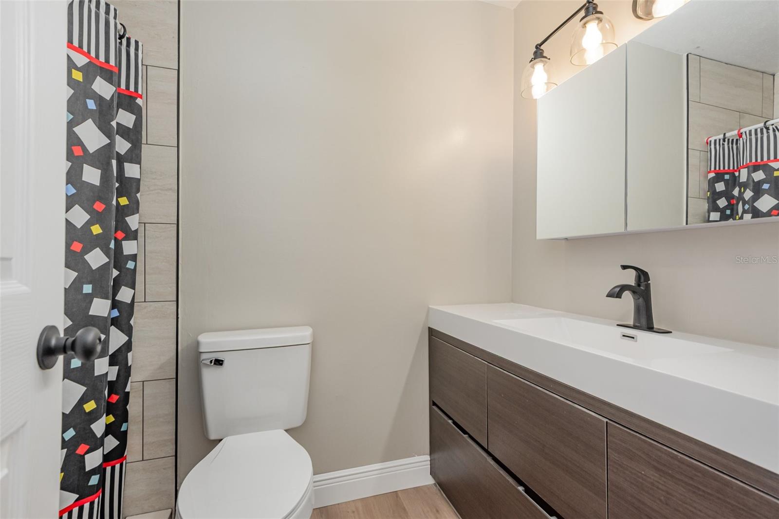 Image 22 of 36 For 32 St Andrews Drive