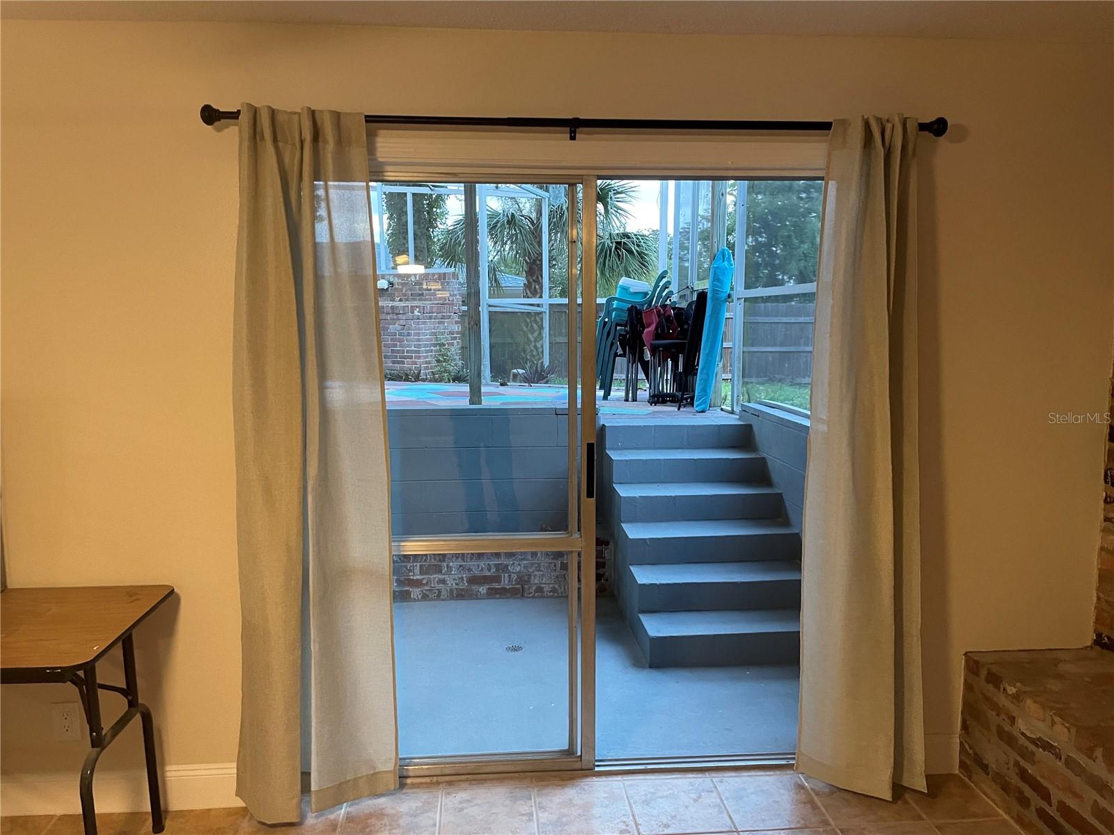 Image 25 of 36 For 32 St Andrews Drive