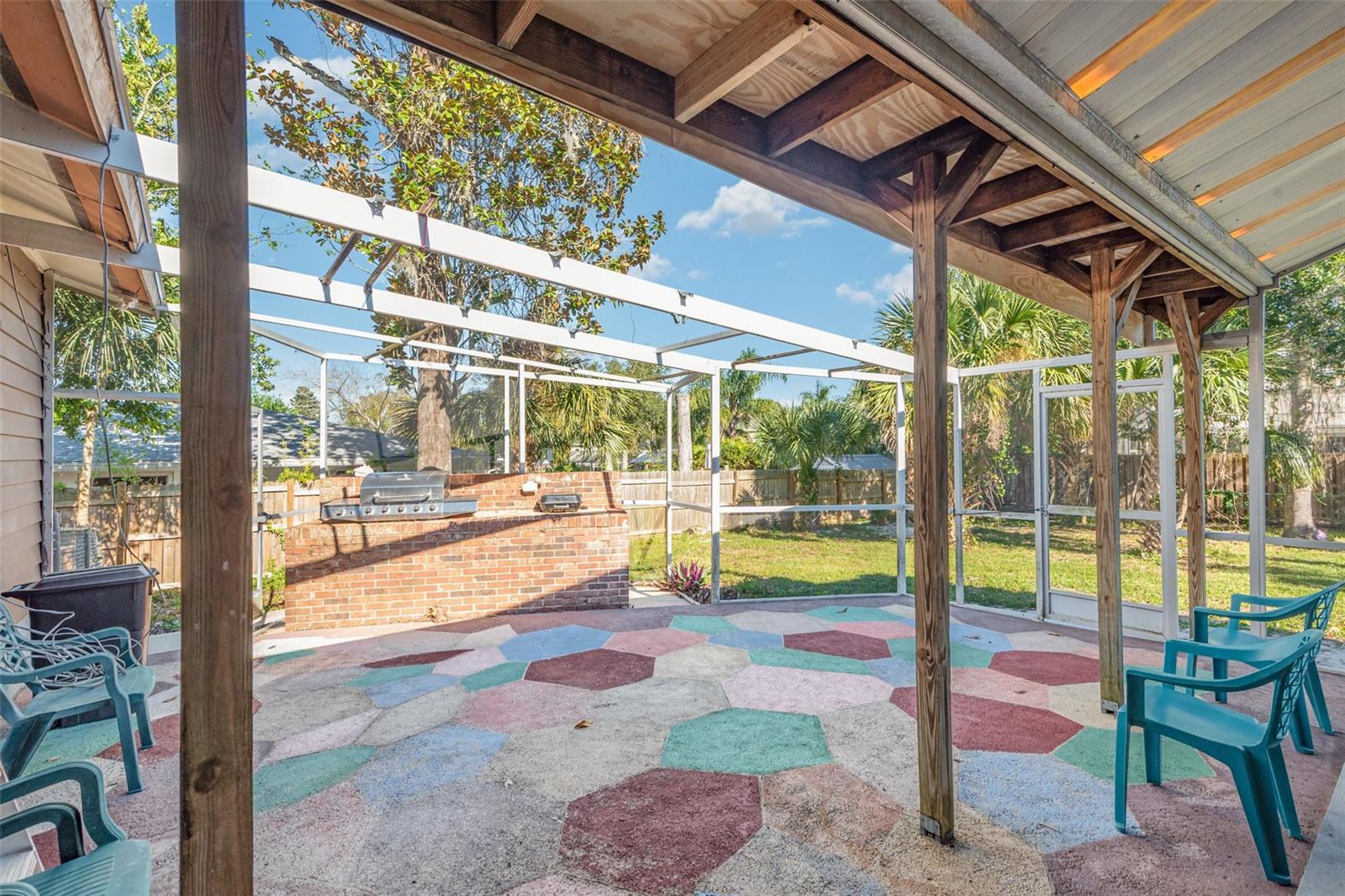 Image 32 of 36 For 32 St Andrews Drive