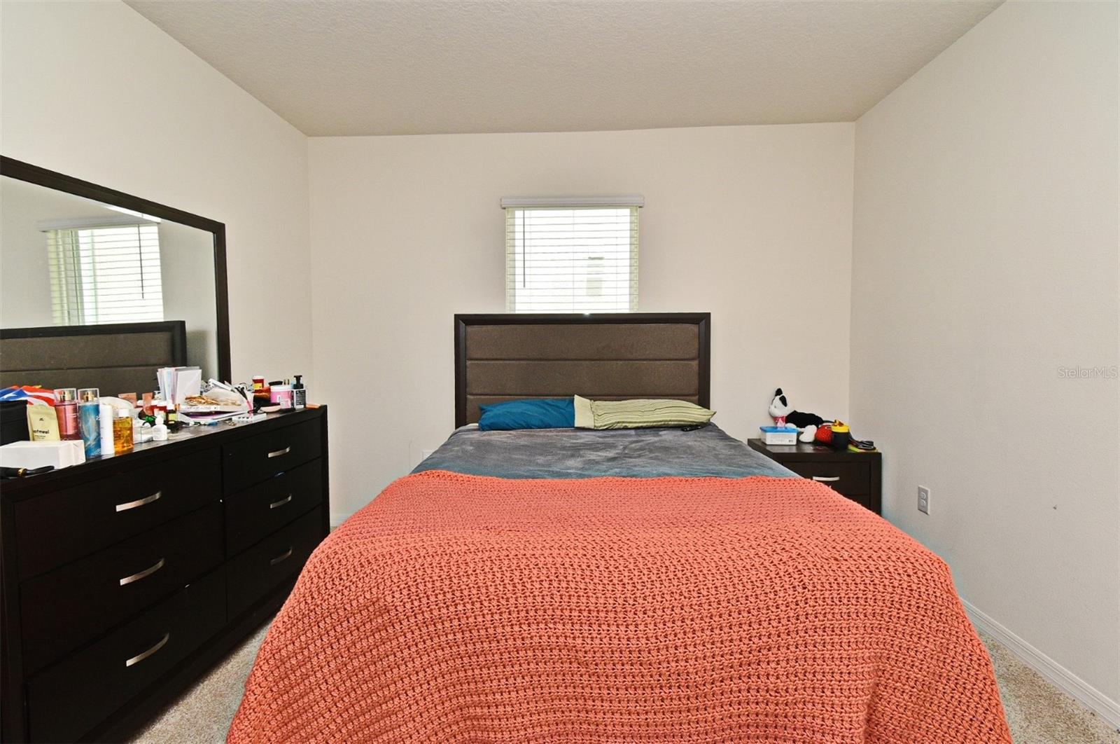 Image 12 of 49 For 440 Baroness Way