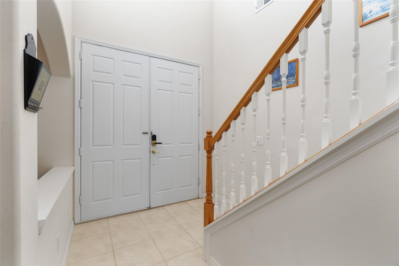 Image 5 of 32 For 9432 Pecky Cypress Way