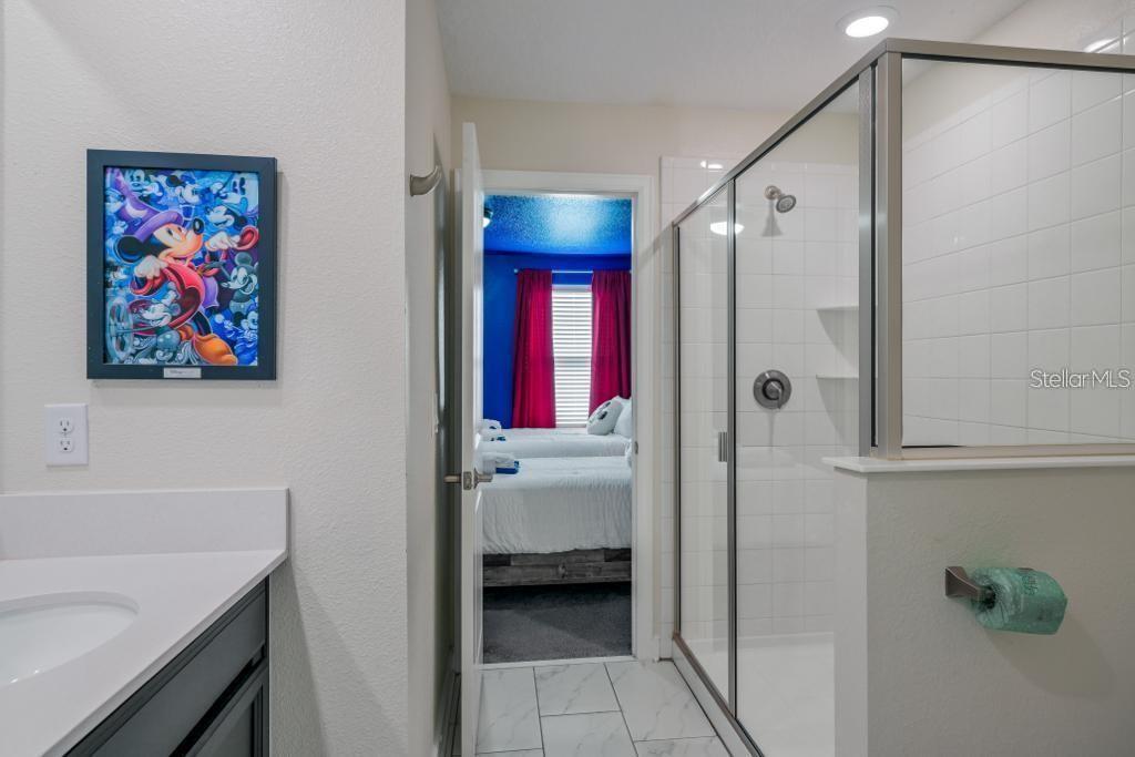 Image 18 of 53 For 4532 Target Boulevard