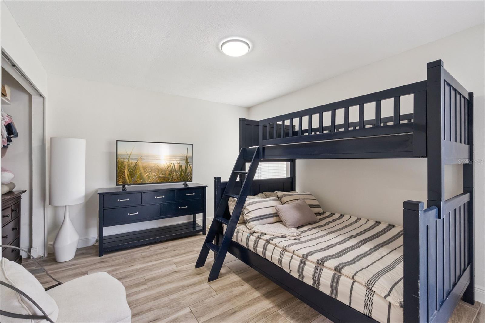 Image 15 of 30 For 243 Old Mill Circle