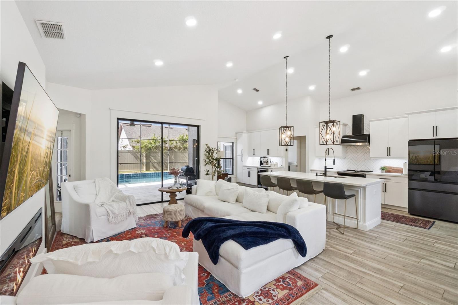 Image 4 of 30 For 243 Old Mill Circle