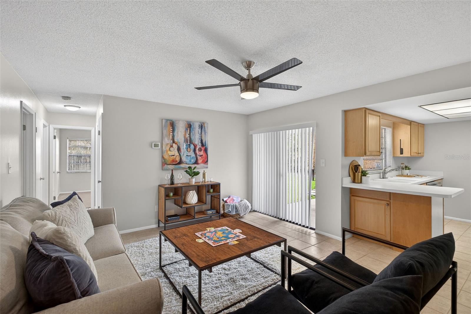 Image 12 of 33 For 1693 Canterbury Circle