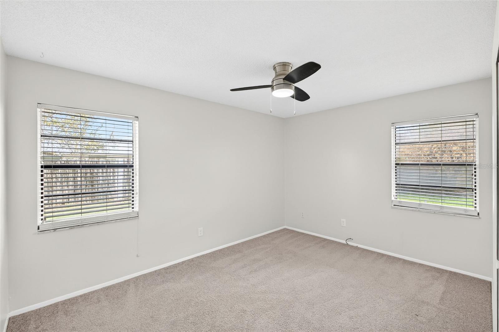 Image 18 of 33 For 1693 Canterbury Circle