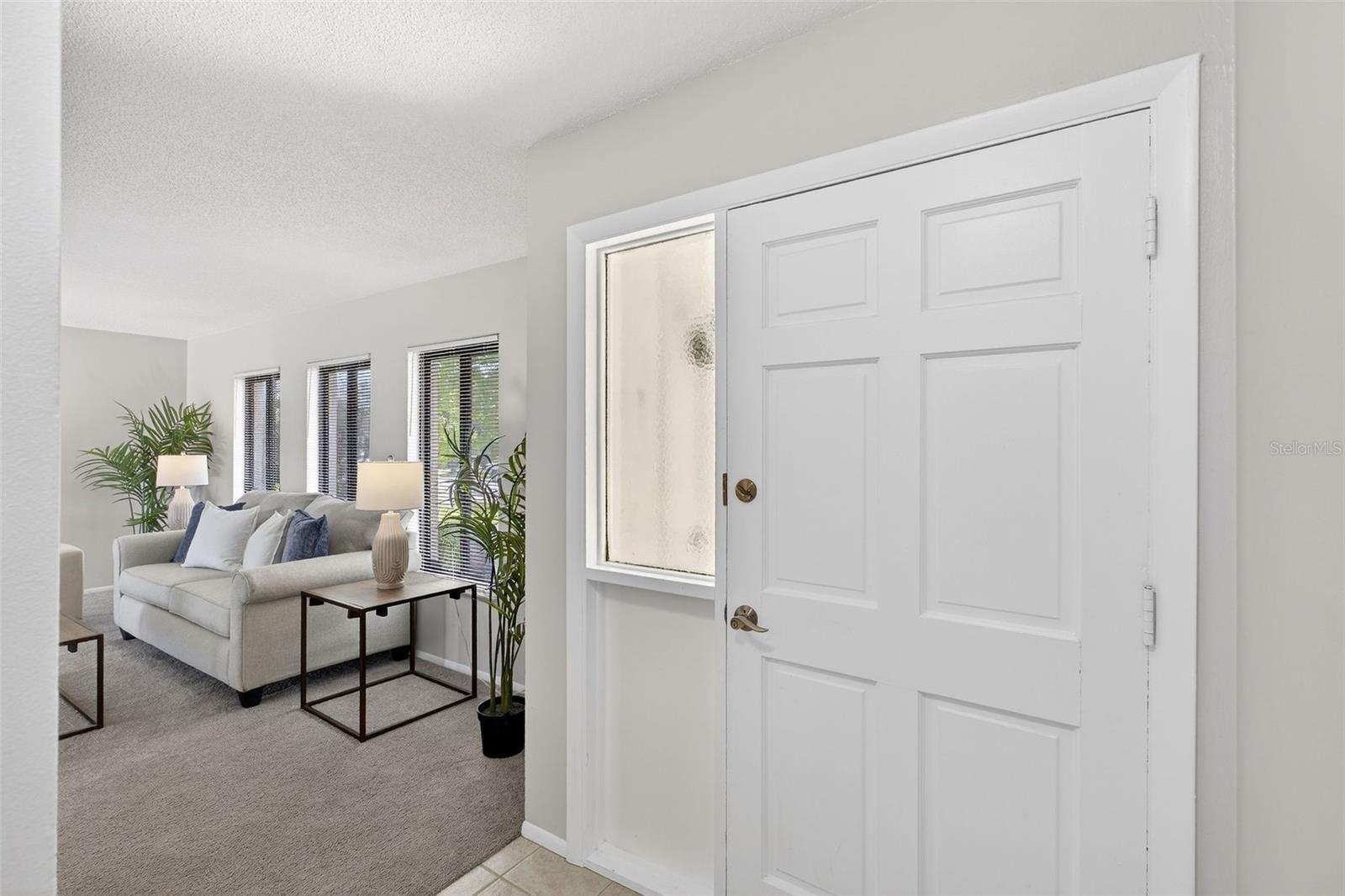 Image 25 of 33 For 1693 Canterbury Circle