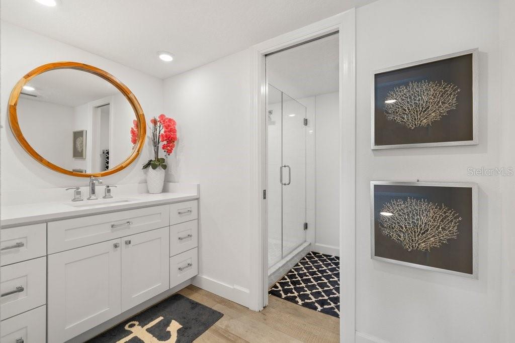Image 16 of 28 For 420 64th Avenue 804