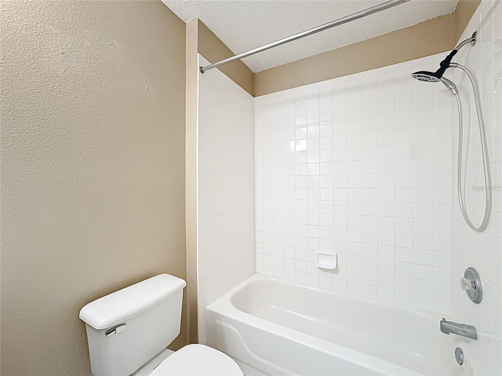 Image 34 of 71 For 3960 Southpointe Drive 515