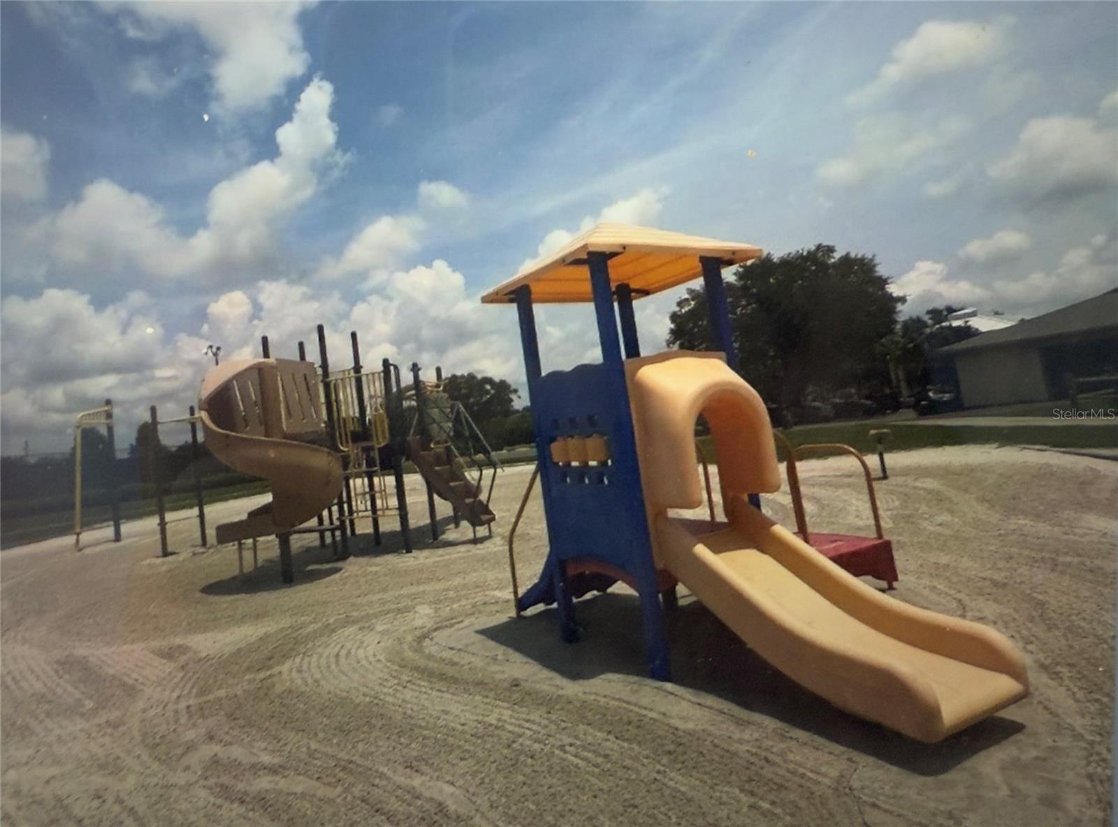 Image 56 of 71 For 3960 Southpointe Drive 515