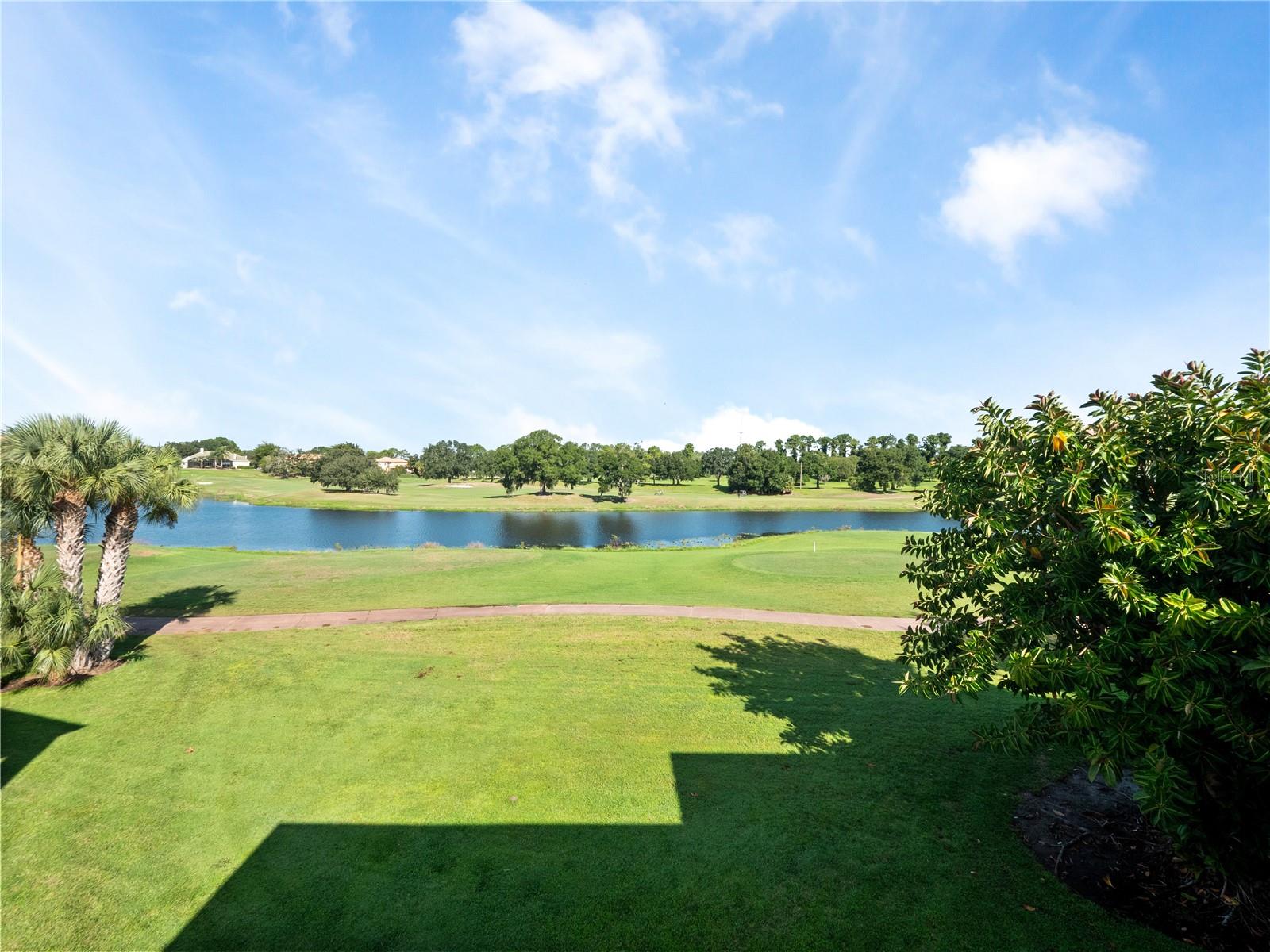 Image 18 of 22 For 7330 Westpointe Boulevard 432