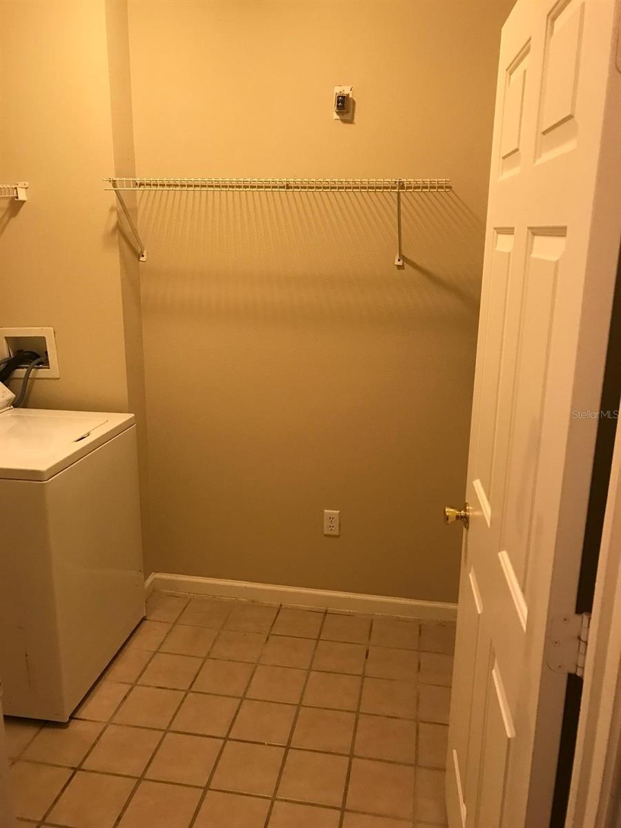 Image 21 of 25 For 14316 Fredricksburg Drive 518