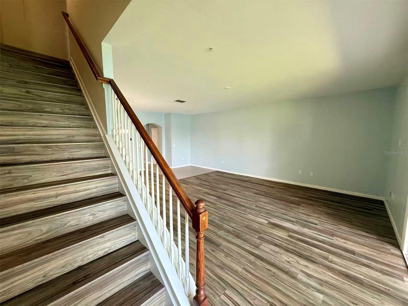 Image 9 of 24 For 13832 Dove Wing Court