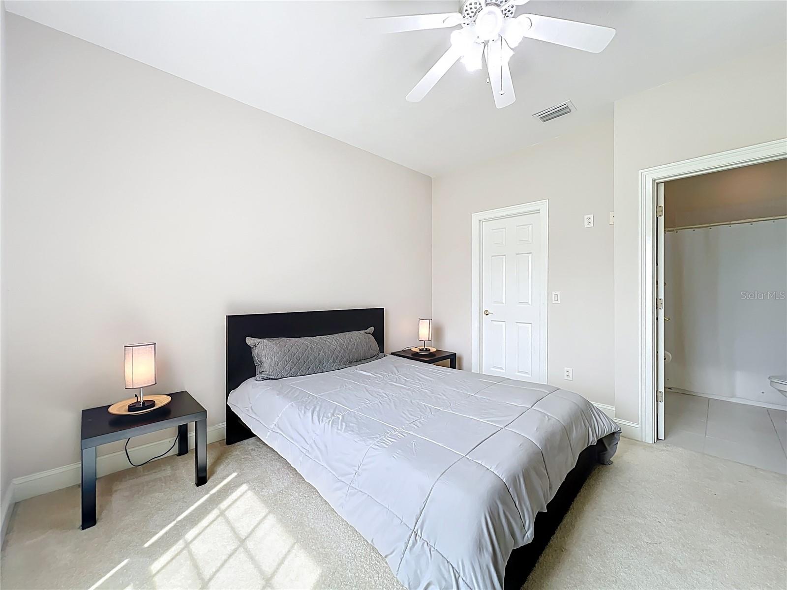 Image 44 of 77 For 16915 Winter Road