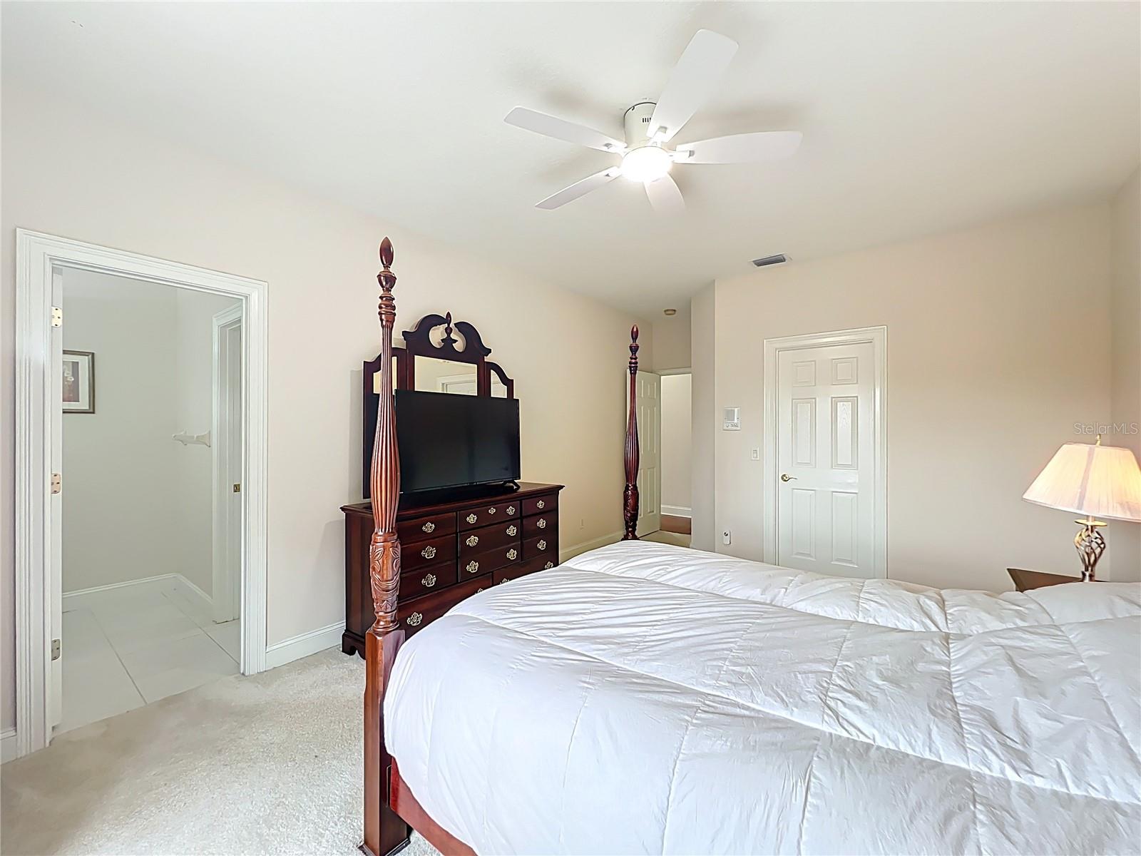 Image 47 of 77 For 16915 Winter Road