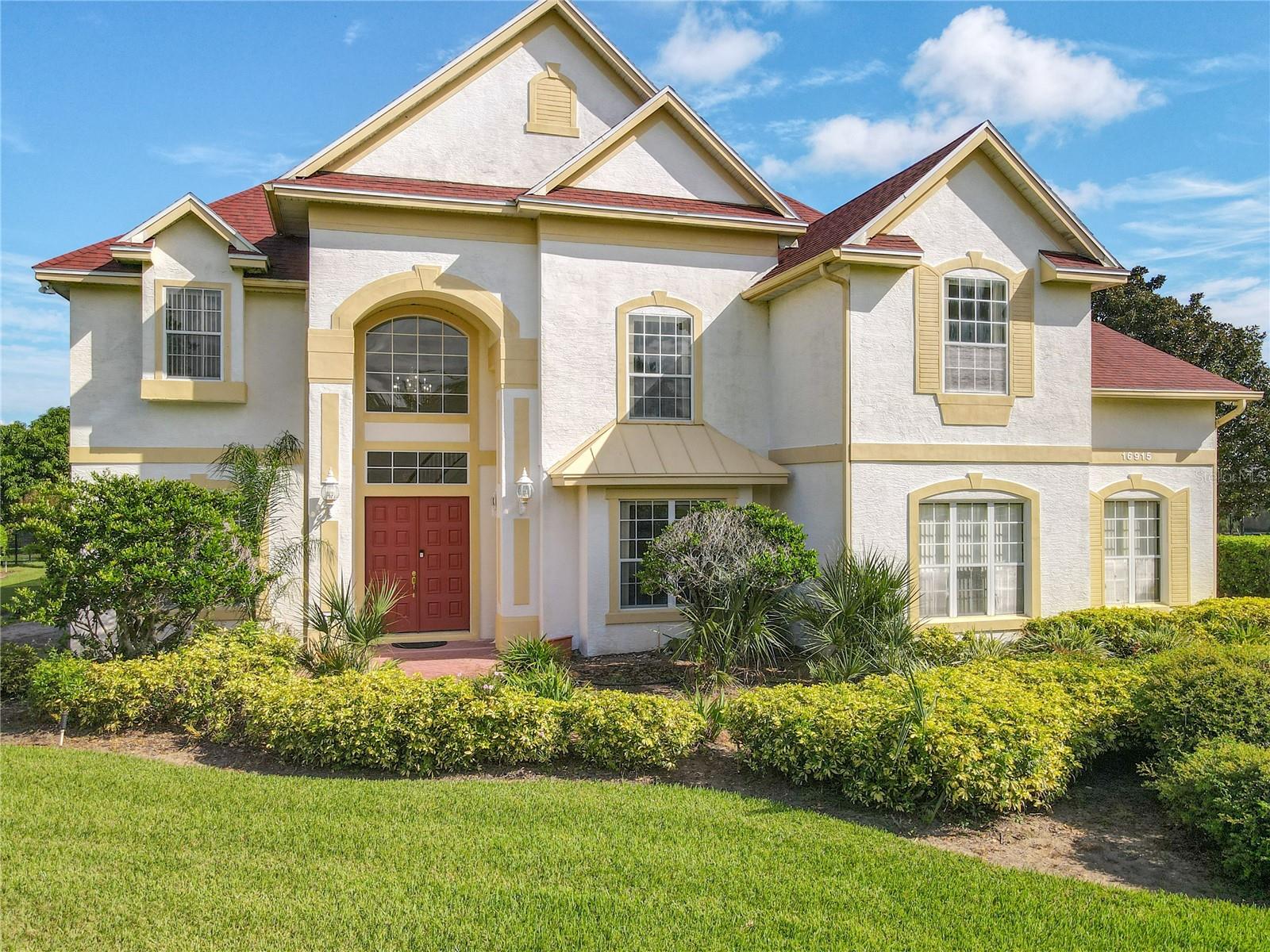 Image 5 of 77 For 16915 Winter Road