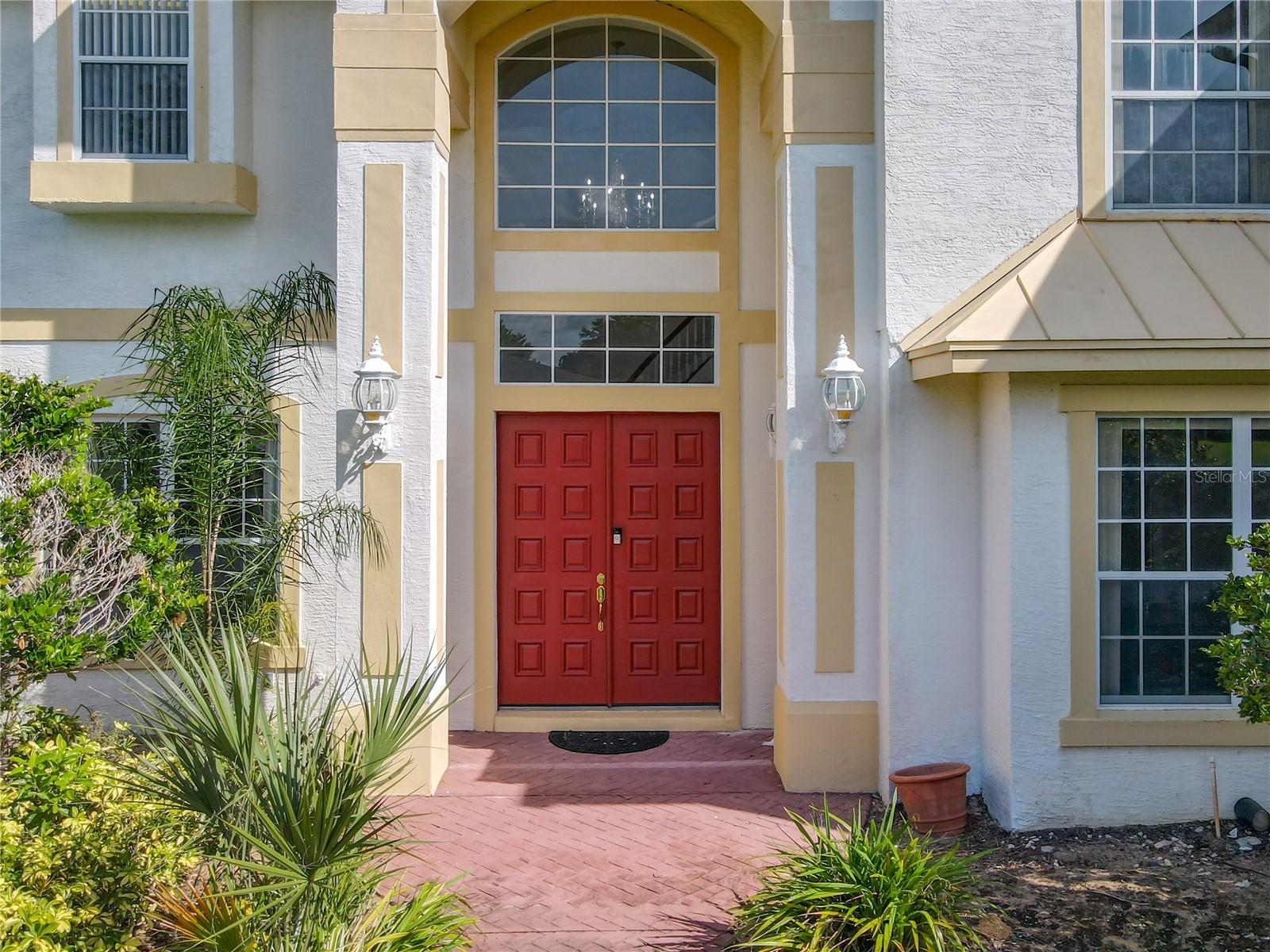 Image 8 of 77 For 16915 Winter Road