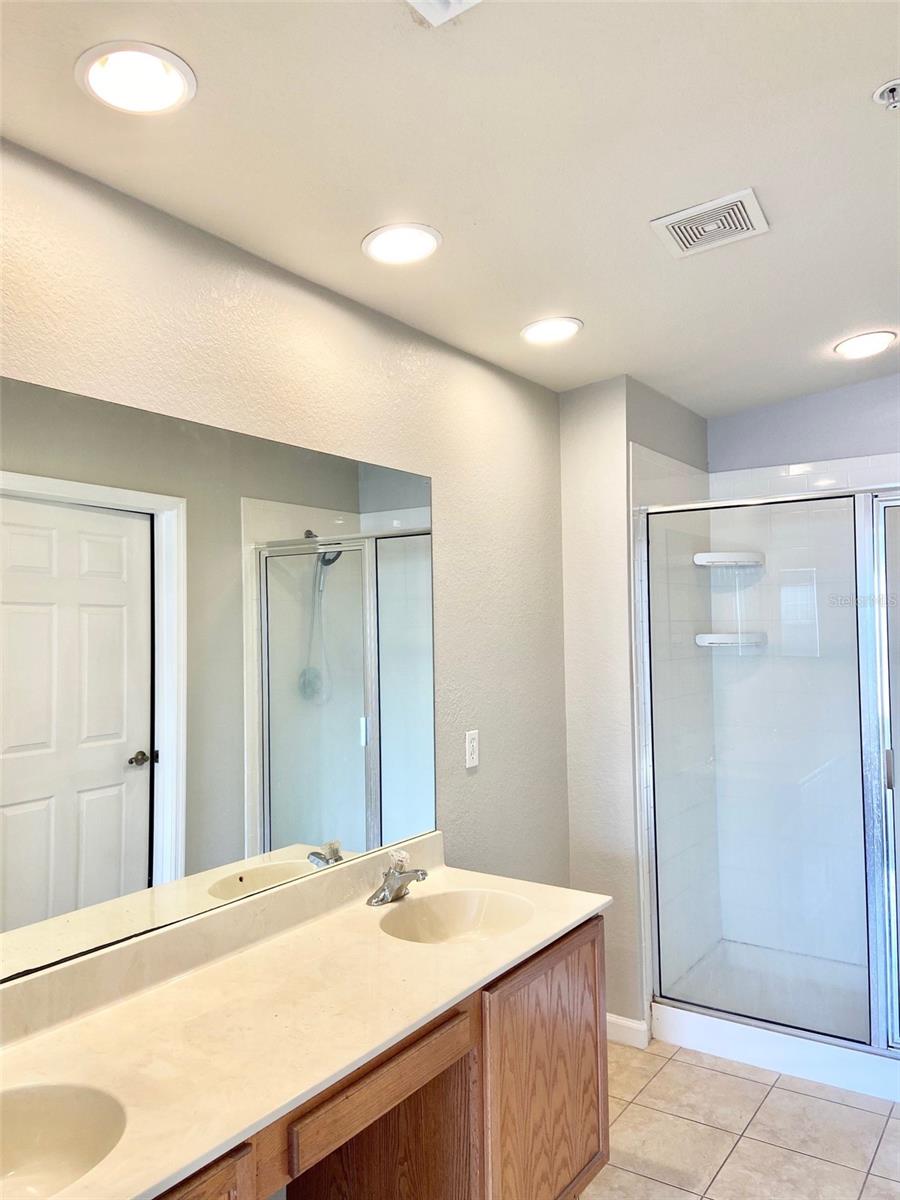 Image 13 of 28 For 3301 Whitestone Circle 307
