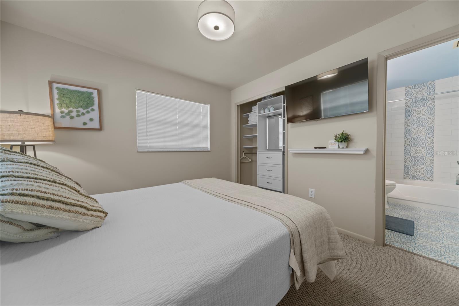Image 13 of 18 For 5266 Forzley Street