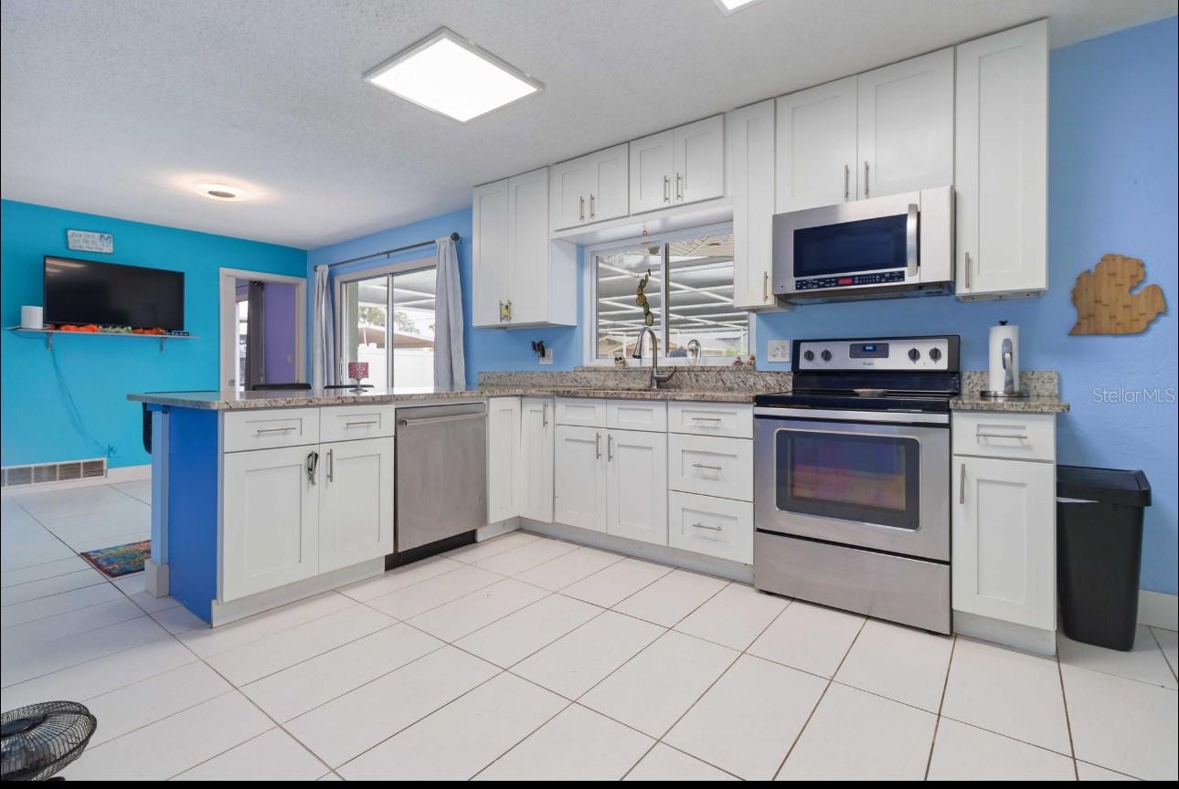 Image 3 of 9 For 1425 Peachtree Road