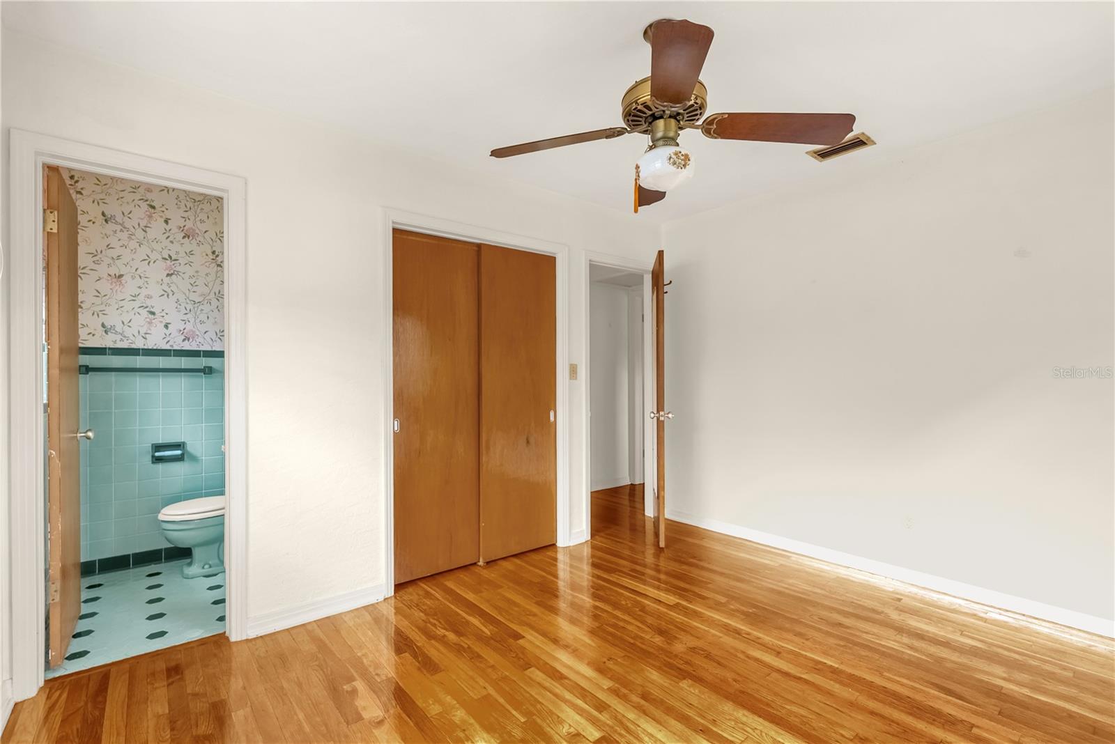 Image 11 of 30 For 630 Tam O Shanter Drive