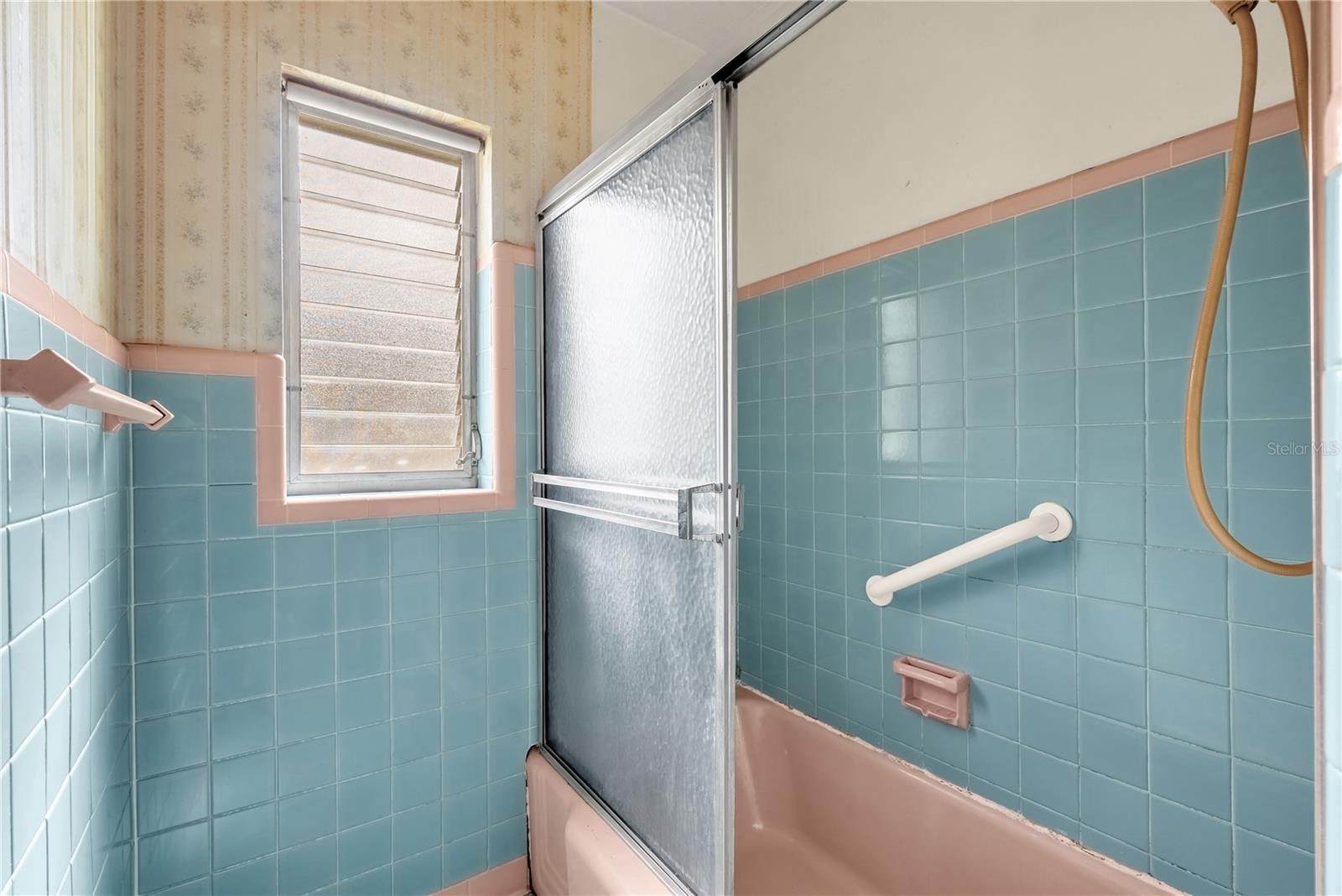 Image 18 of 30 For 630 Tam O Shanter Drive