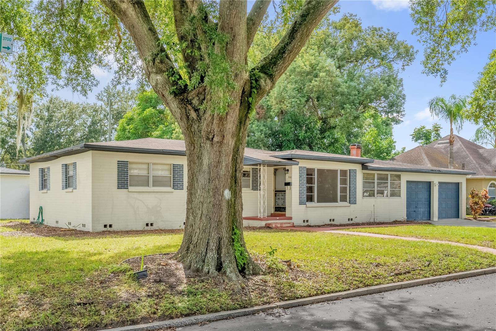 Image 2 of 30 For 630 Tam O Shanter Drive